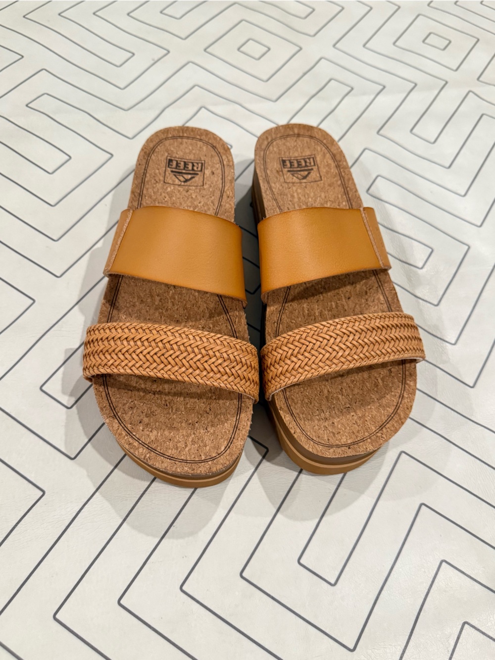 Reef Cushion Vista Hi Slide Sandals